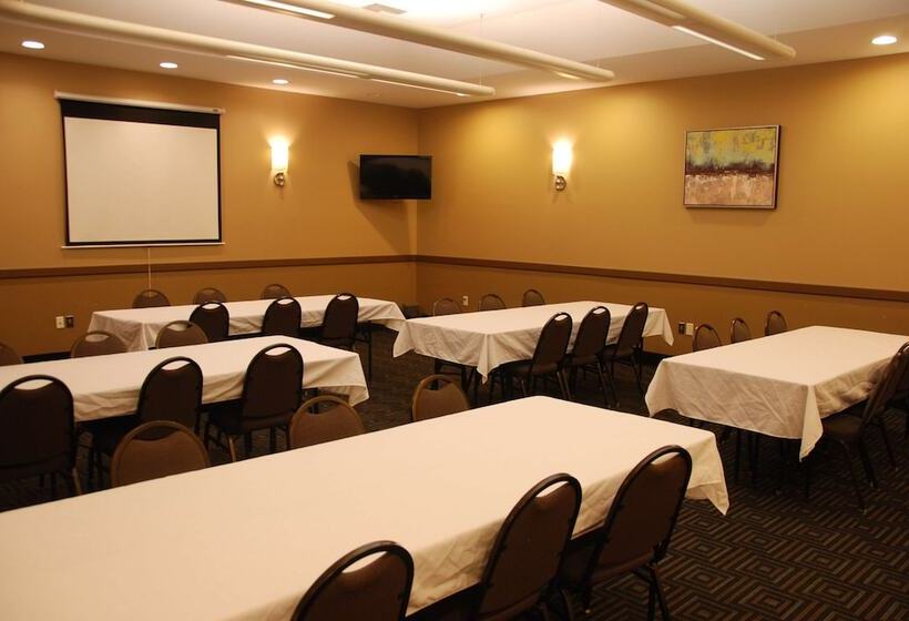 Отель Best Western Baraboo Inn