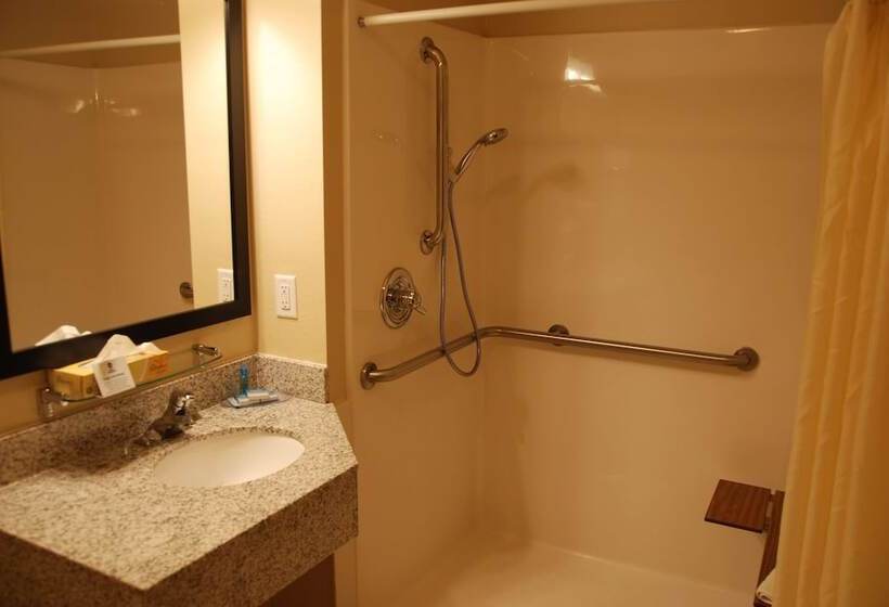 Отель Best Western Baraboo Inn