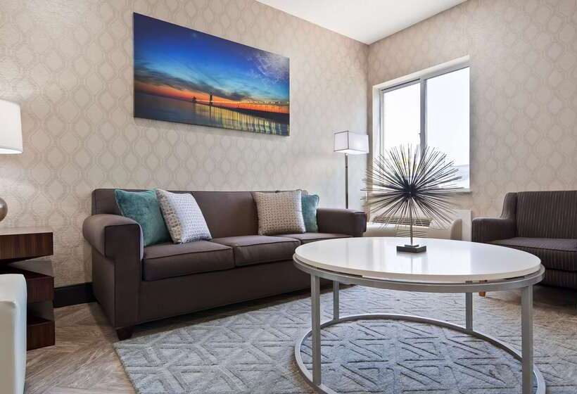 酒店 Best Western Beacon Inn