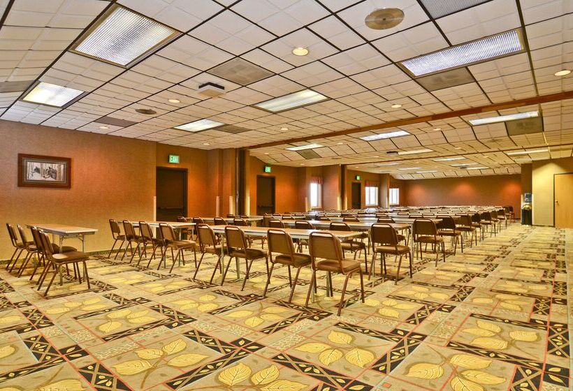 فندق Best Western Bidarka Inn