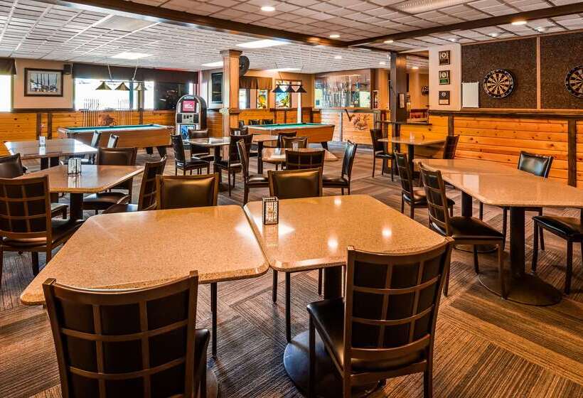 فندق Best Western Bidarka Inn