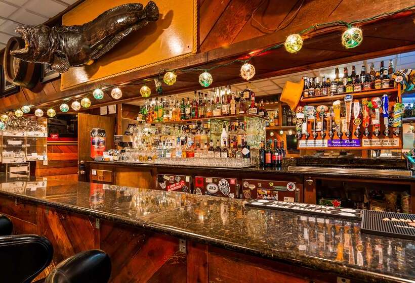 فندق Best Western Bidarka Inn