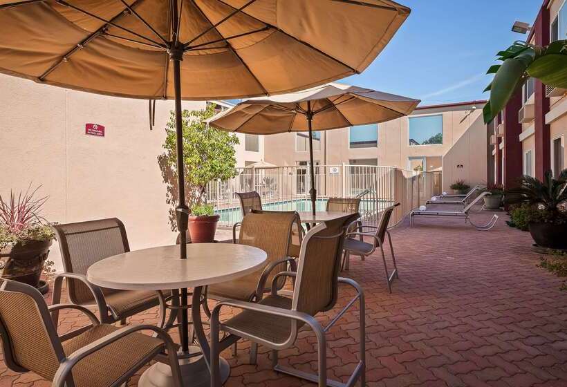 فندق Best Western Canoga Park Motor Inn