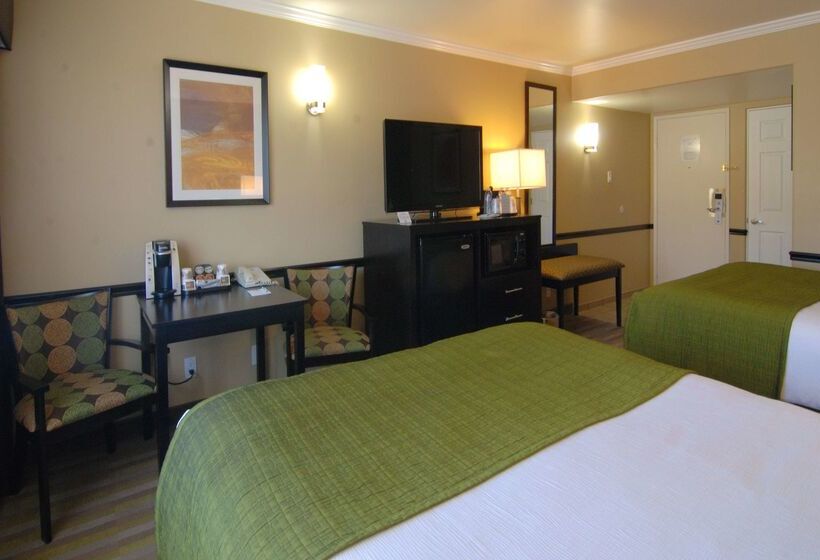 فندق Best Western Canoga Park Motor Inn