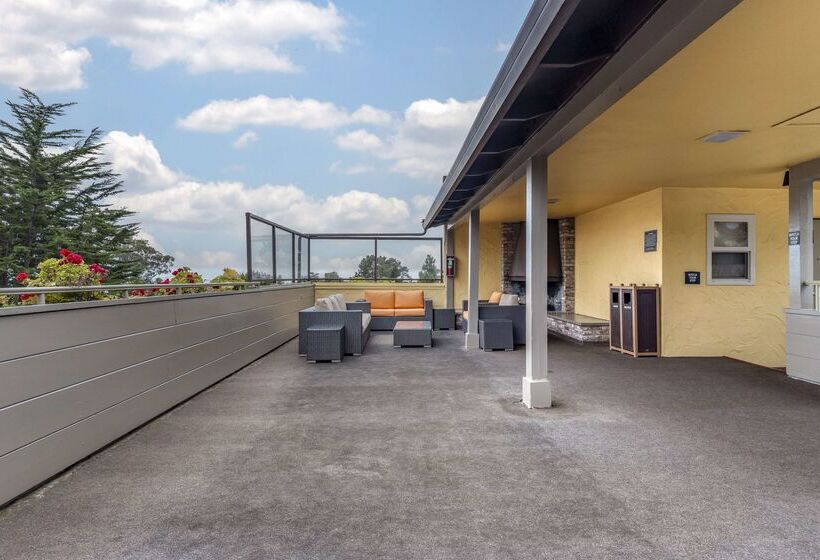 בית מלון כפרי Best Western Carmels Town House Lodge