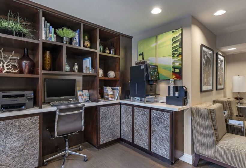 ホテル Best Western Carmels Town House Lodge