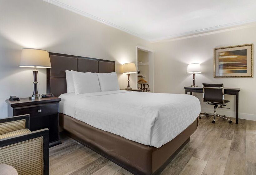 בית מלון כפרי Best Western Carmels Town House Lodge