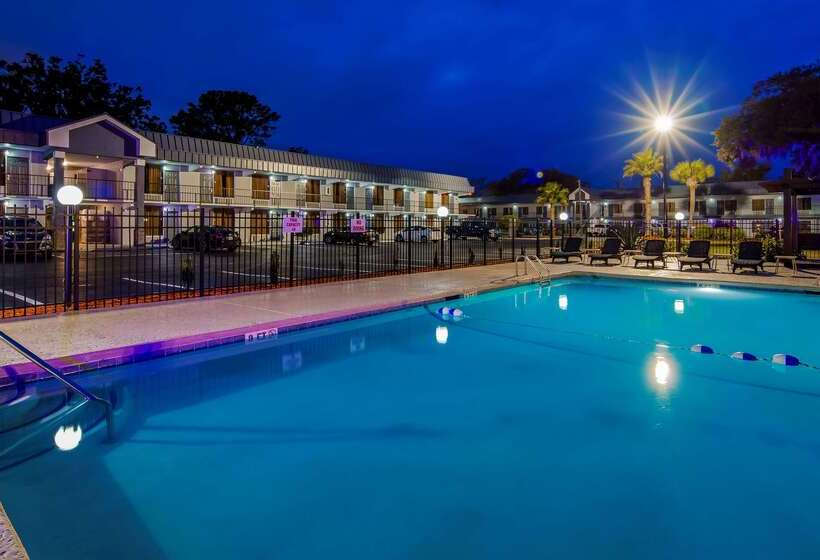 هتل Best Western Central Inn