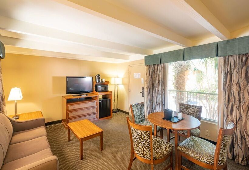 ホテル Best Western Charleston Inn