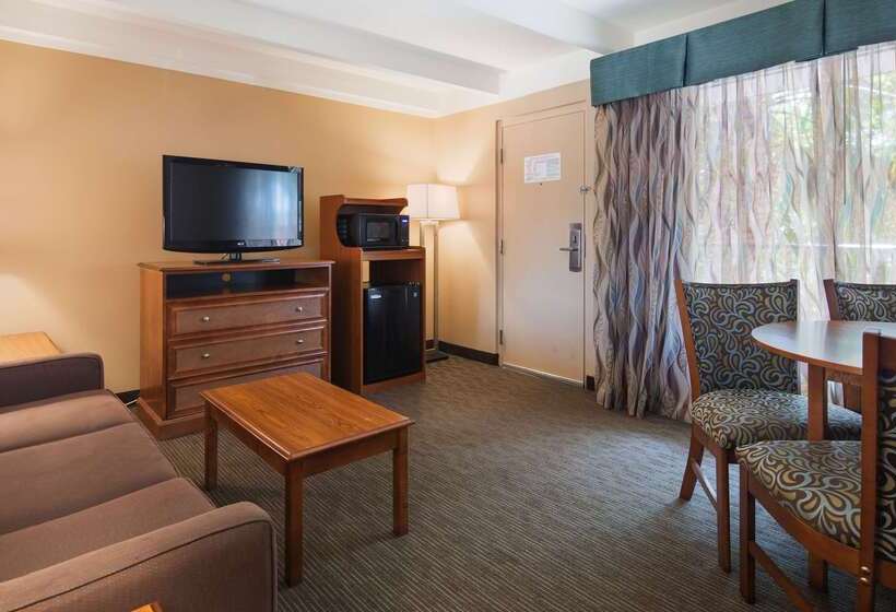 Отель Best Western Charleston Inn