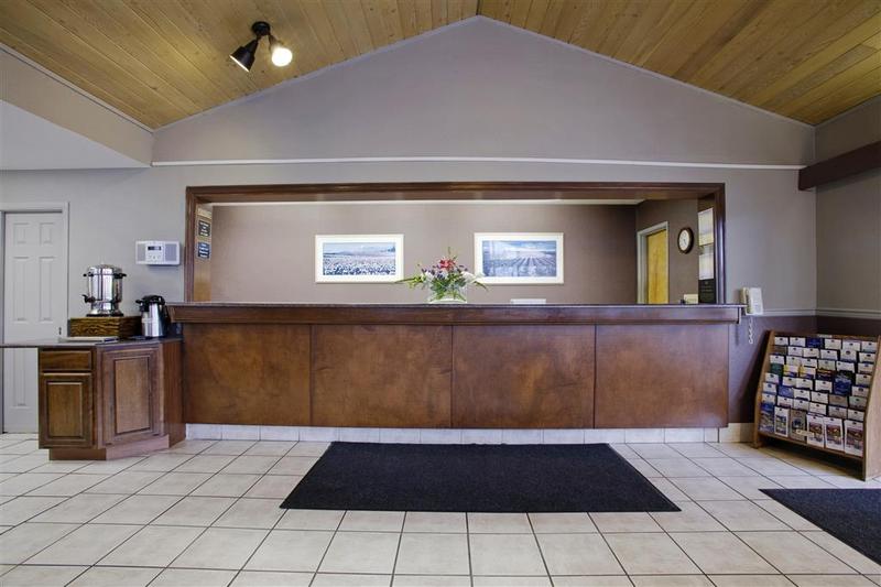 فندق Best Western College Way Inn