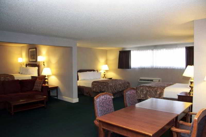 فندق Best Western College Way Inn