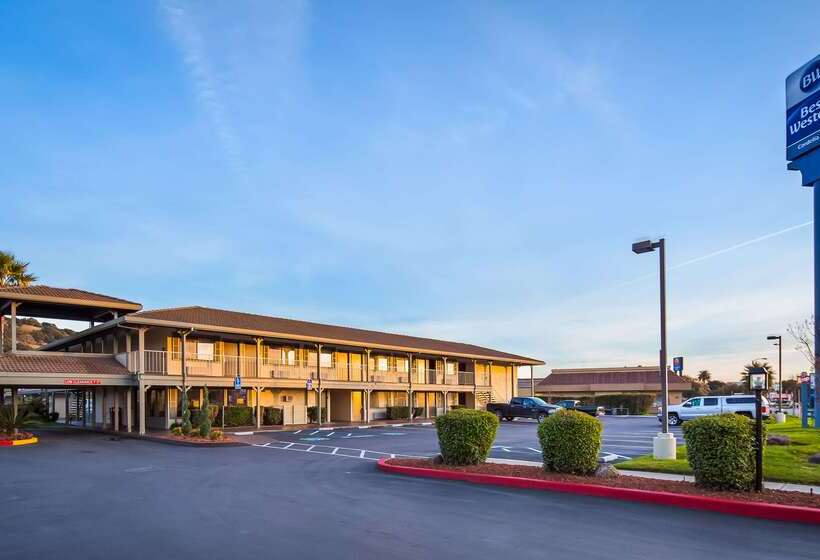 בית מלון כפרי Best Western Cordelia Inn