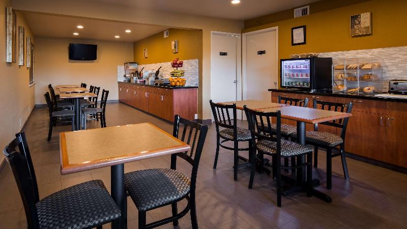 בית מלון כפרי Best Western Cordelia Inn