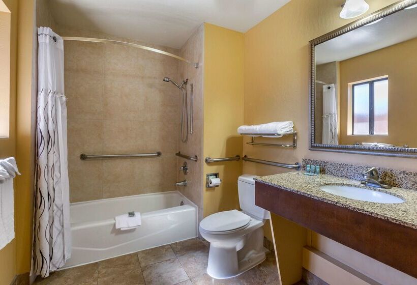 בית מלון כפרי Best Western Cottonwood Inn