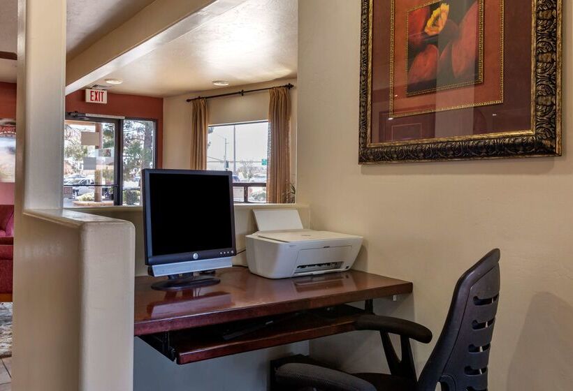 فندق Best Western Cottonwood Inn