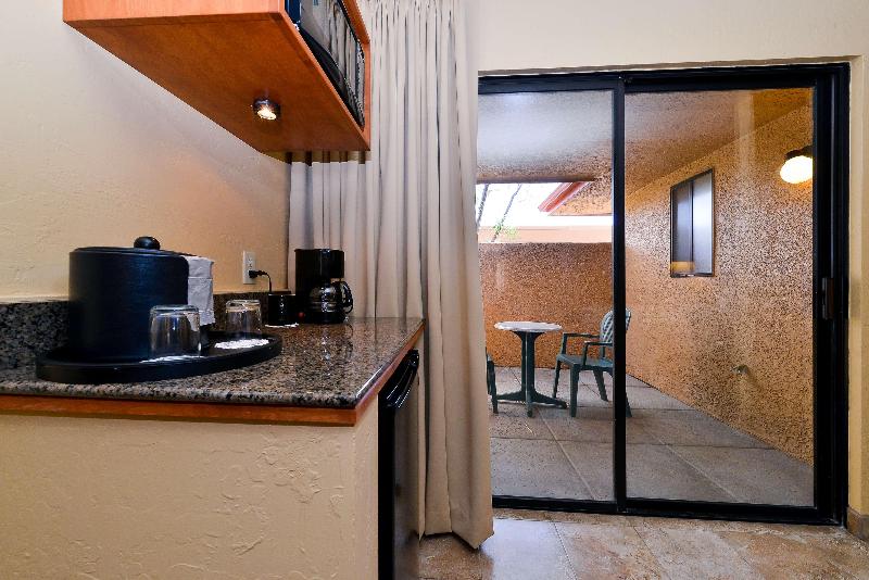 בית מלון כפרי Best Western Cottonwood Inn