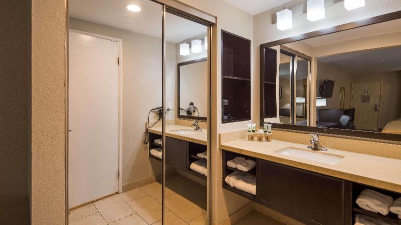 בית מלון כפרי Best Western Country Inn Temecula