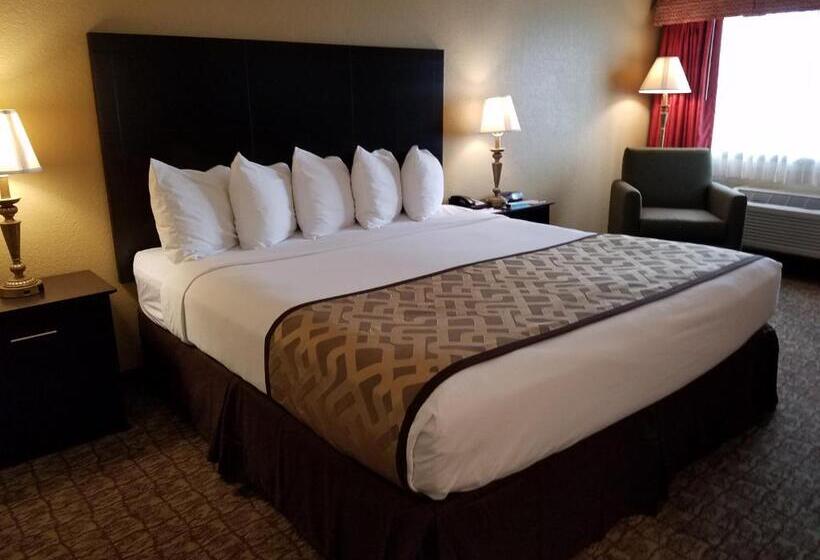 فندق Best Western Crossroads Inn