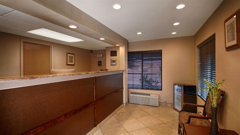 호텔 Best Western Desert Inn