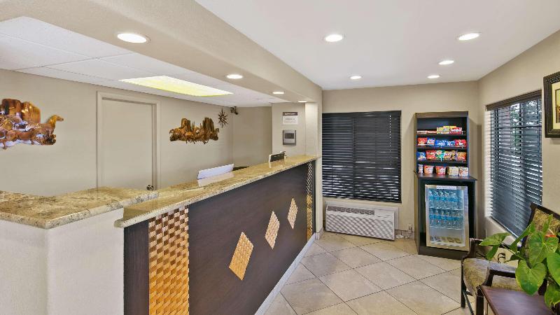 호텔 Best Western Desert Inn