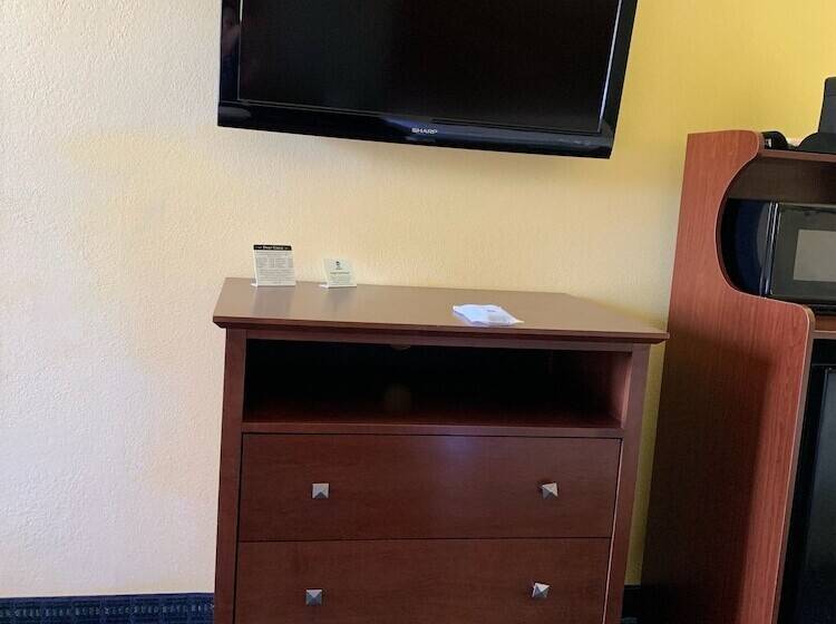 فندق Best Western Desert Oasis