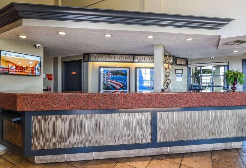 فندق Best Western Desert Villa Inn