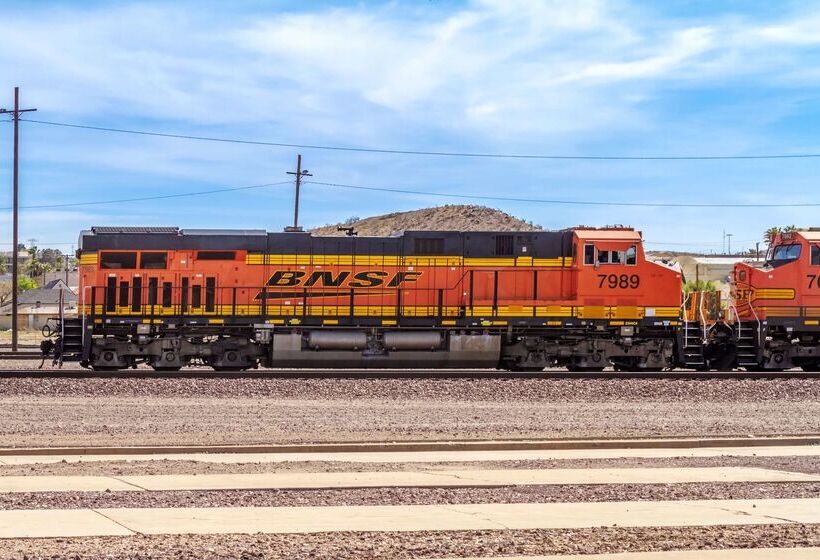 فندق Best Western Desert Villa Inn