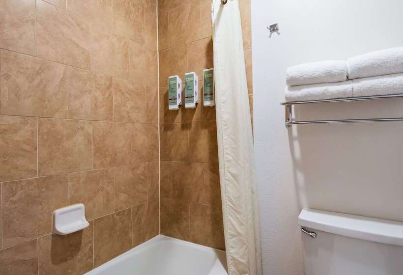 فندق Best Western Discovery Inn