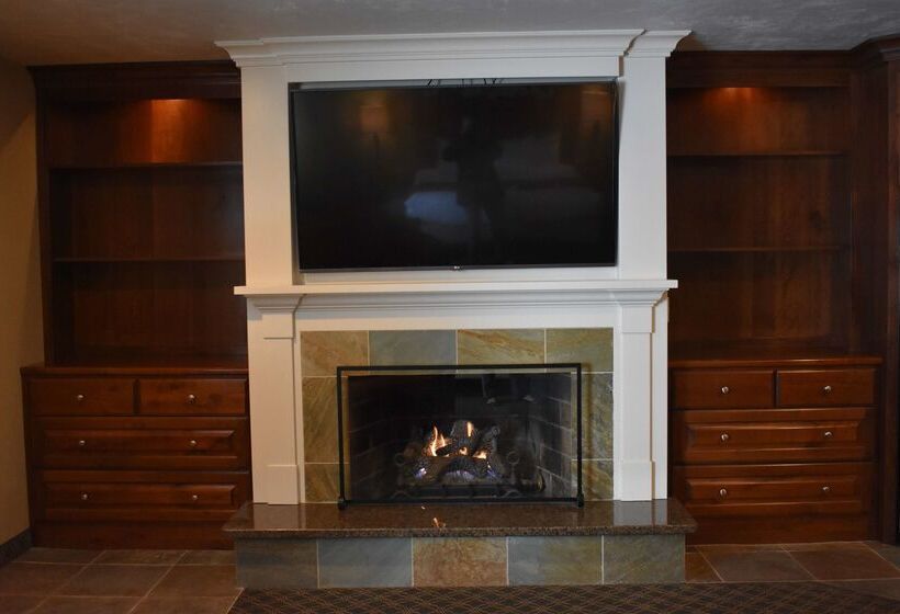 בית מלון כפרי Best Western Driftwood Inn