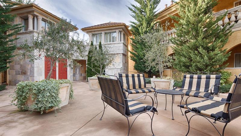 בית מלון כפרי Best Western Dry Creek Inn