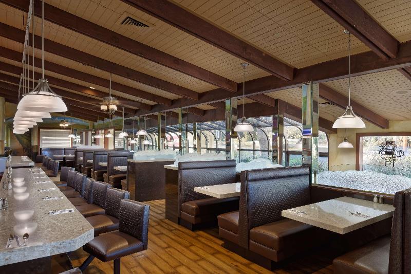 בית מלון כפרי Best Western Dry Creek Inn