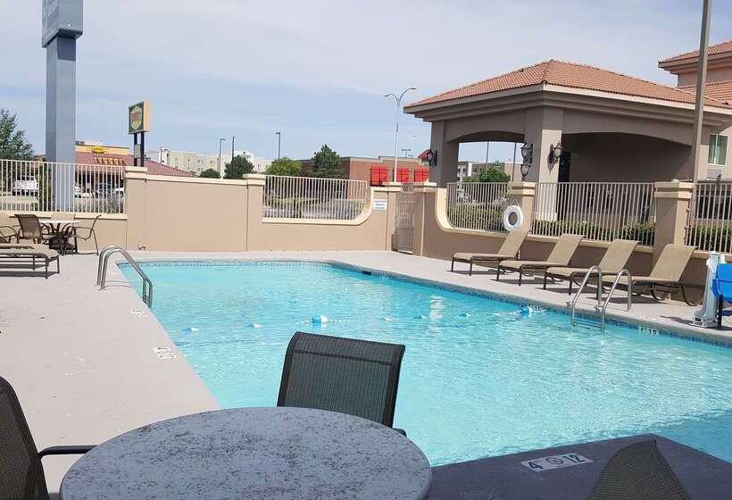 هتل Best Western El Rancho Palacio