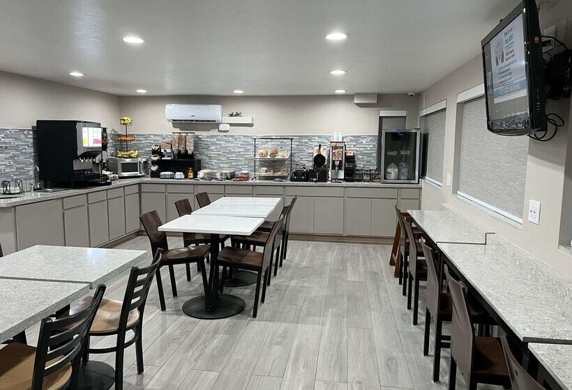 فندق Best Western El Rancho Palacio