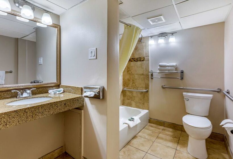 هتل Best Western El Rancho Palacio