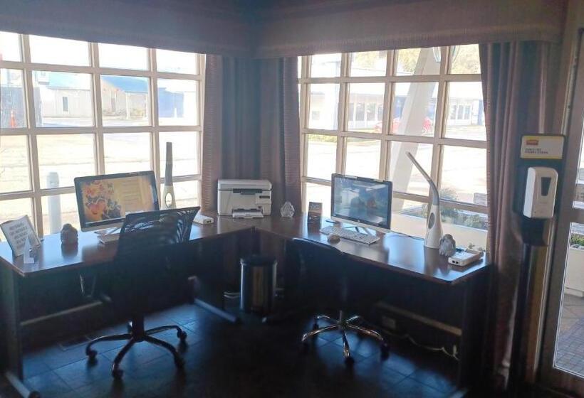 فندق Best Western Garden Villa Inn