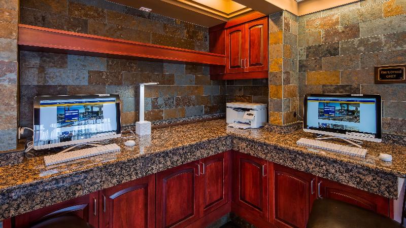 فندق Best Western Garden Villa Inn