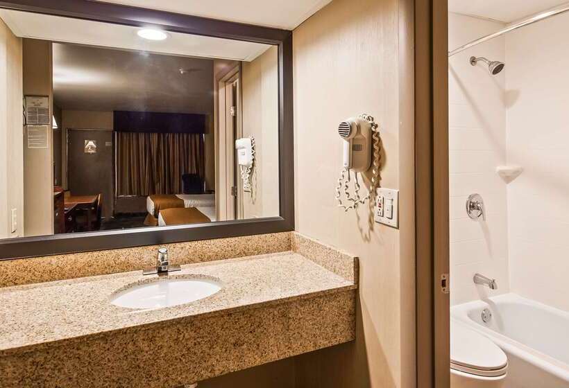 فندق Best Western Gateway Adirondack Inn