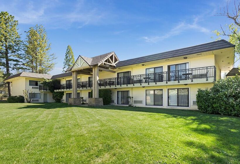 בית מלון כפרי Best Western Gold Country Inn