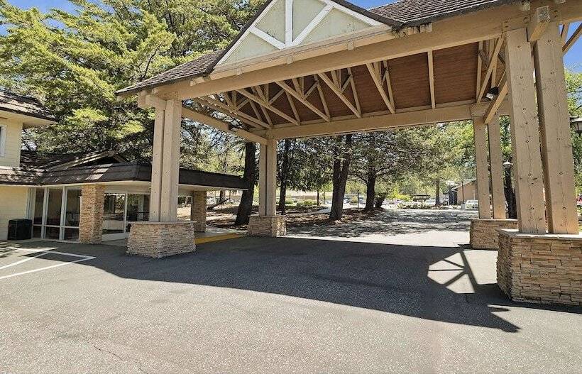 فندق Best Western Gold Country Inn