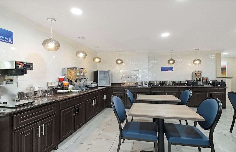 酒店 Best Western Gold Country Inn