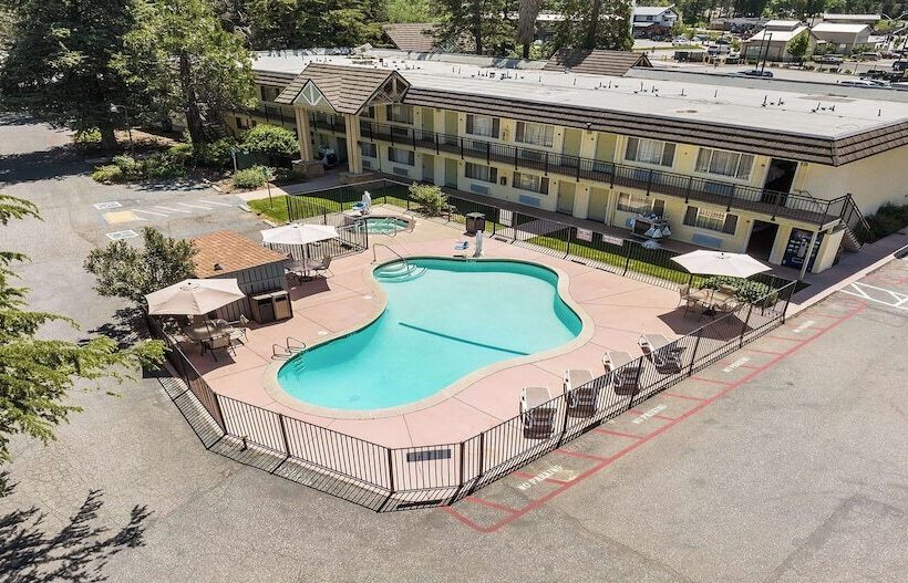 酒店 Best Western Gold Country Inn