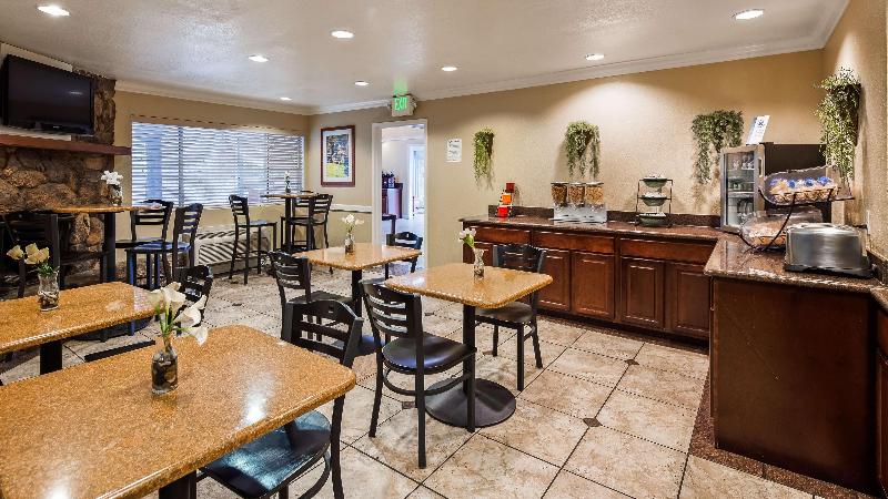 فندق Best Western Gold Country Inn