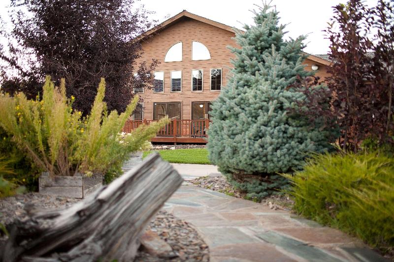 בית מלון כפרי Best Western Golden Spike Inn & Suites