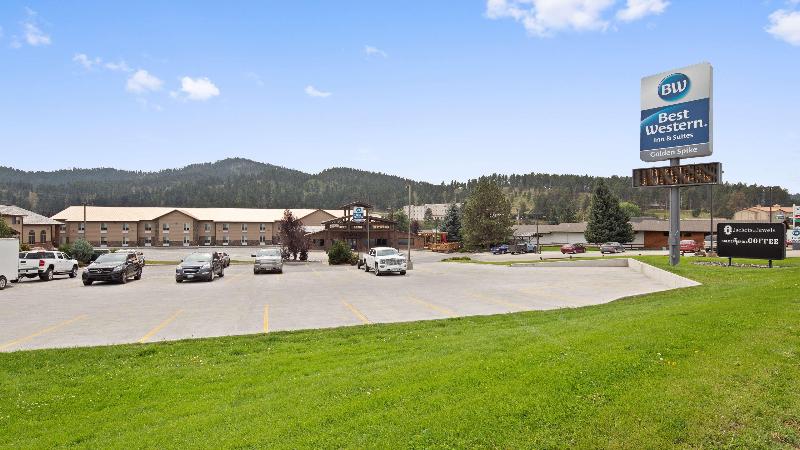 هتل Best Western Golden Spike Inn & Suites