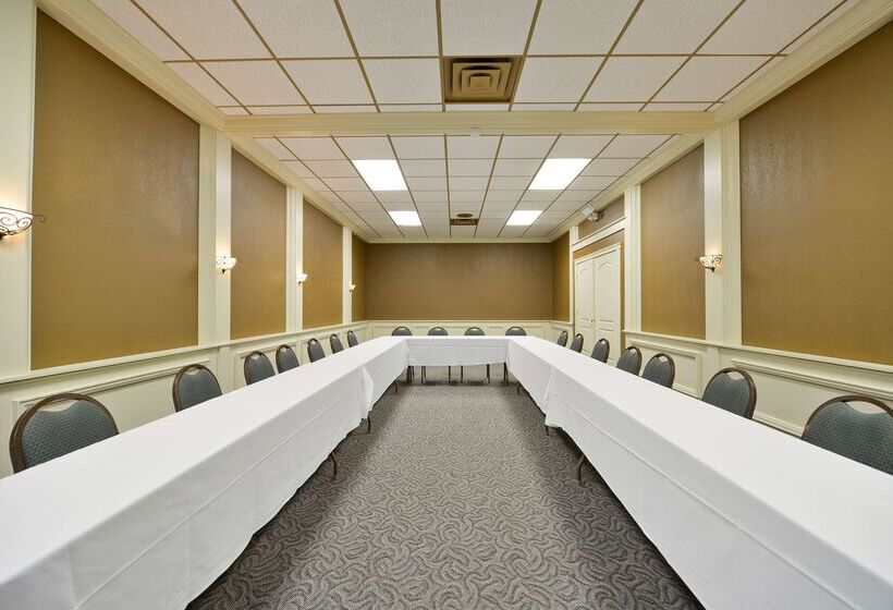 Отель Best Western Green Bay Inn And Conference Center