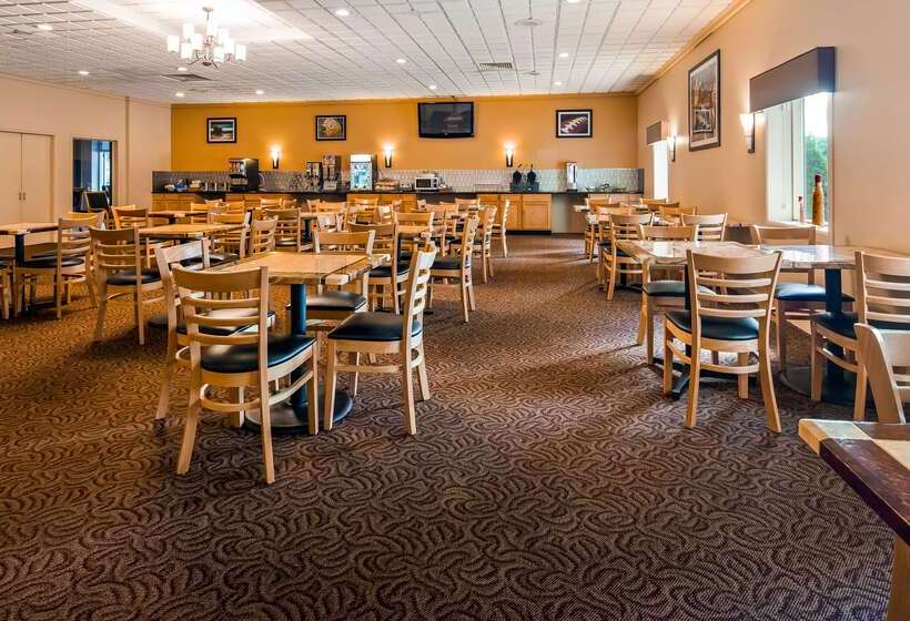 Отель Best Western Green Bay Inn And Conference Center