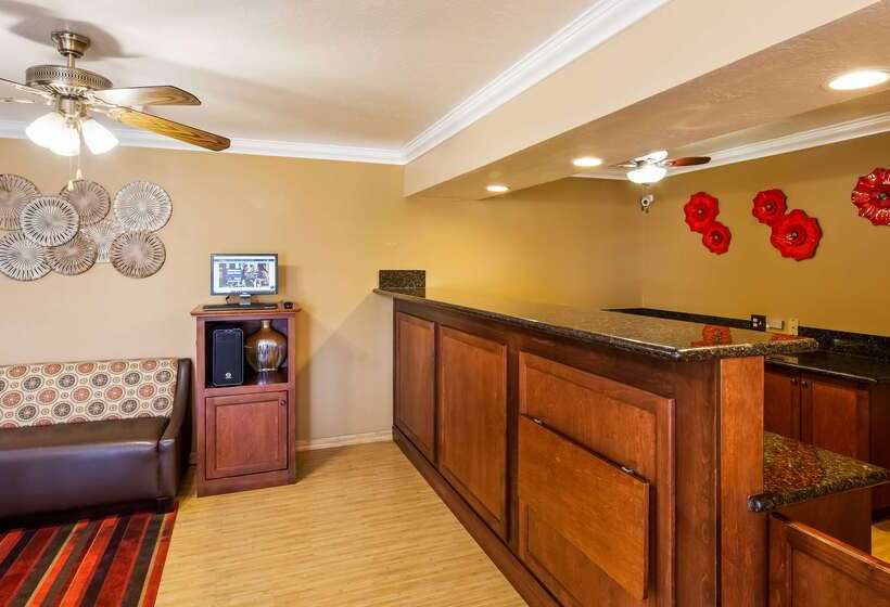 호텔 Best Western Hanford Inn