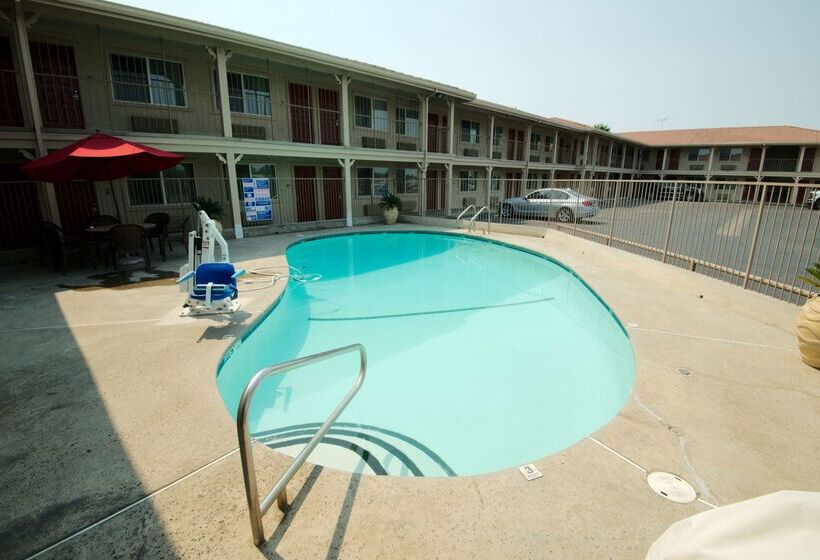 호텔 Best Western Hanford Inn