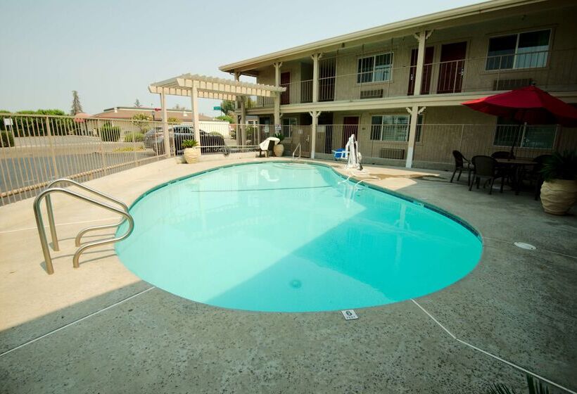 호텔 Best Western Hanford Inn